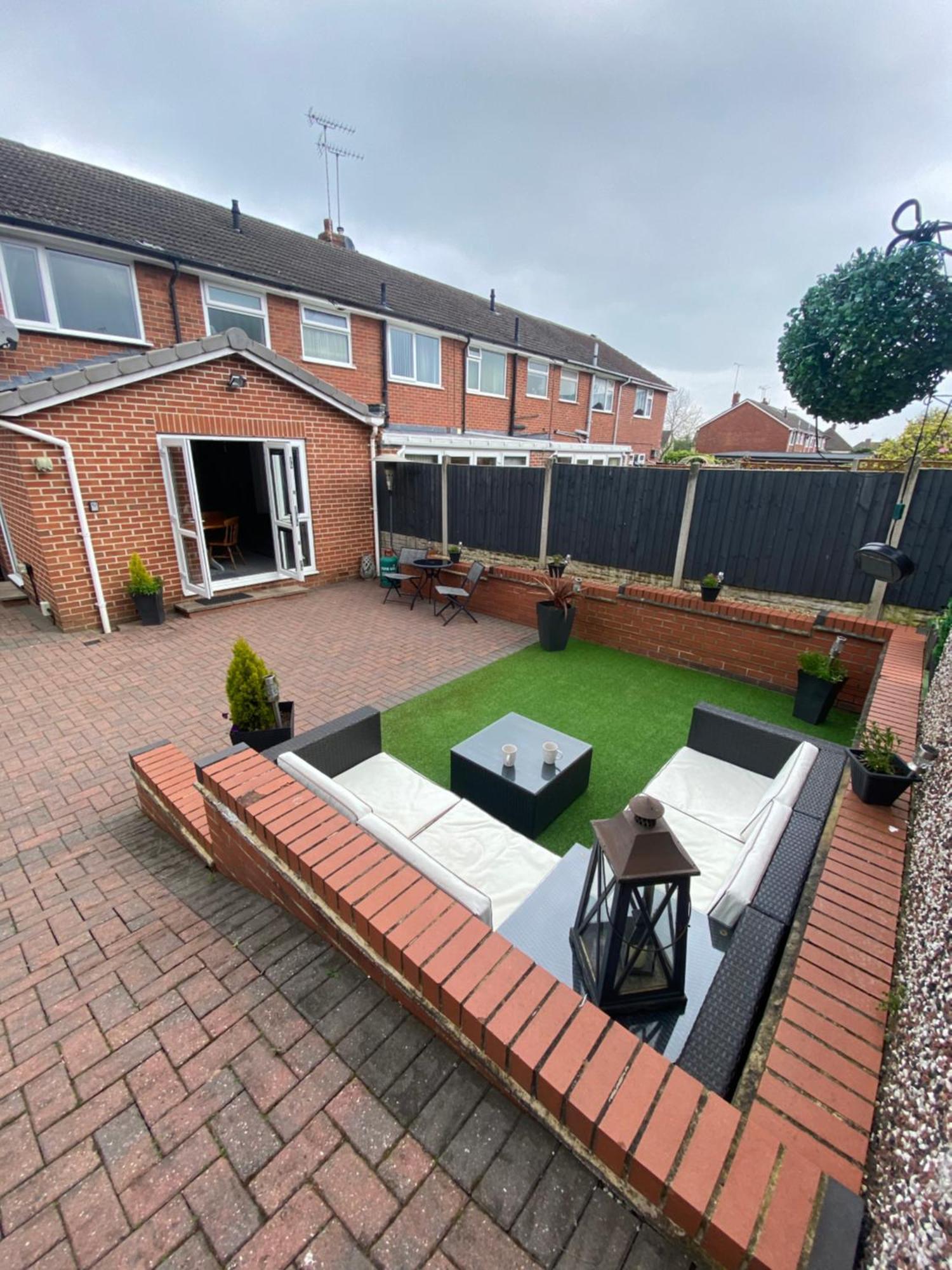 The Brook House - Spacious 3 Bed Home From Home In Burton Exterior foto